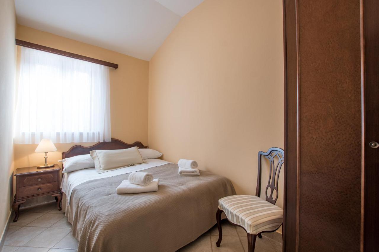Apartments Viler Buje Kültér fotó